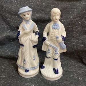 VINTAGE MID CENTURY PORCELAIN VICTORIAN FIGURINES